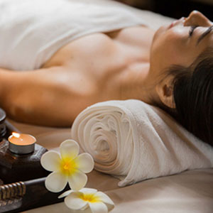 Female to Male Spa in Andheri East